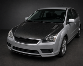 2005-2007 Ford Focus Mk1.5 Carbon Fiber Hood - Installed context