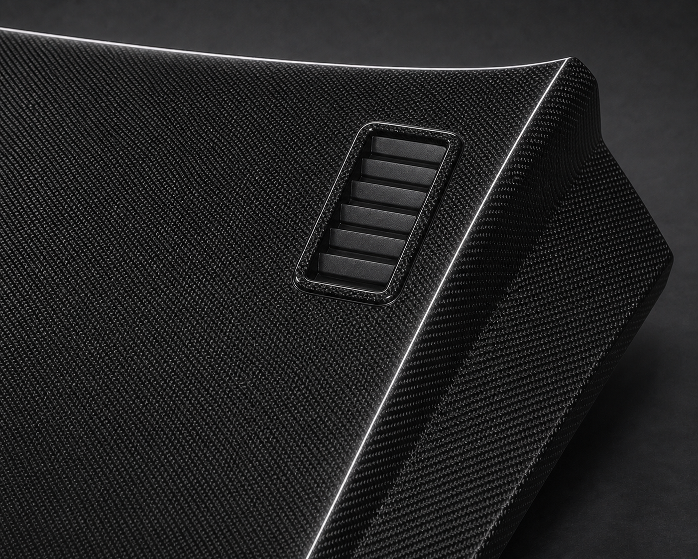 2005-2007 Ford Focus Mk1.5 Carbon Fiber Hood - Detail closeup