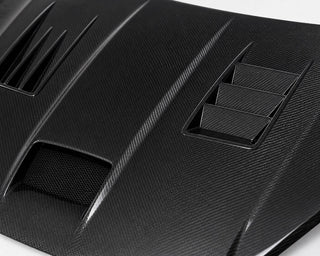 2014-2019 Ford Fiesta Mk7 Facelift Carbon Fiber Hood - Detail closeup
