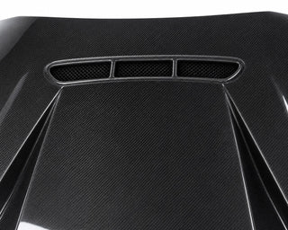 2019-2022 BMW 3 Series G20/G28 Pre-LCI Carbon Fiber Hood - Detail closeup