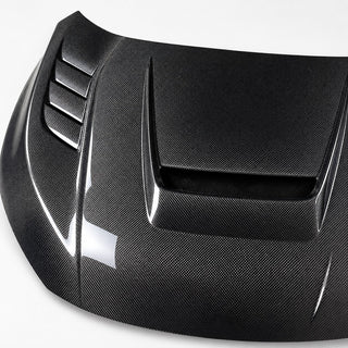 2016-2021 Honda Civic 10th Gen FK7/FC Vented Carbon Fiber Hood - Detail closeup