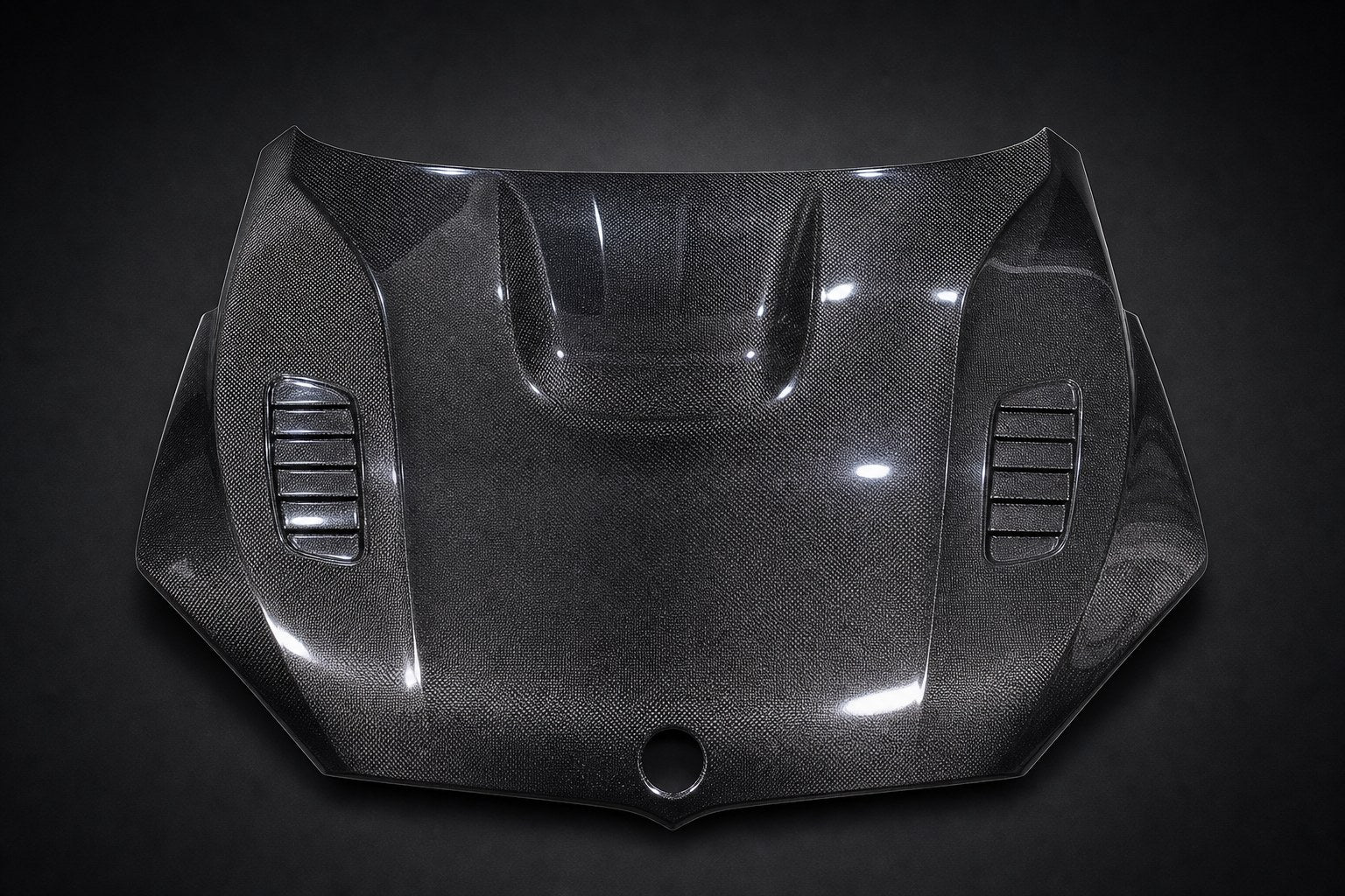2014-2018 BMW X5 F15 / X6 F16 Carbon Fiber Hood - Hero product
