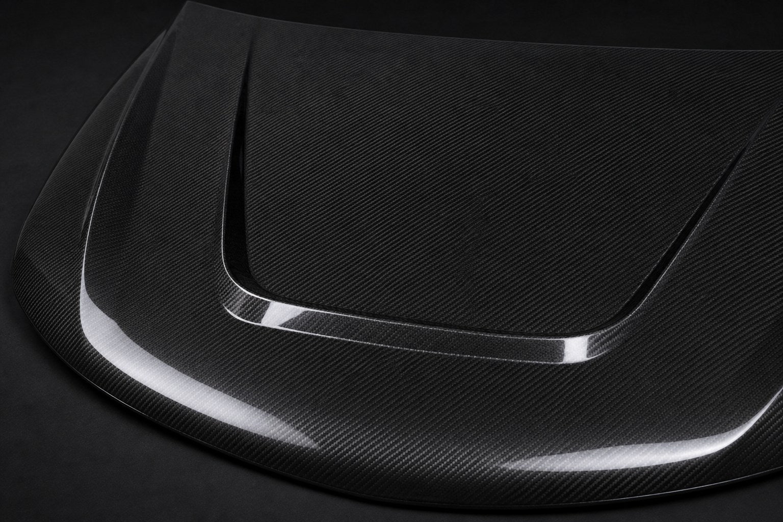 2009-2013 Geely Emgrand EC7 GL Style Carbon Fiber Hood - Detail closeup