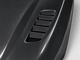 2012-2018 BMW 3/4 Series F30/F32/F33/F35/F36 Carbon Fiber Hood - Detail closeup
