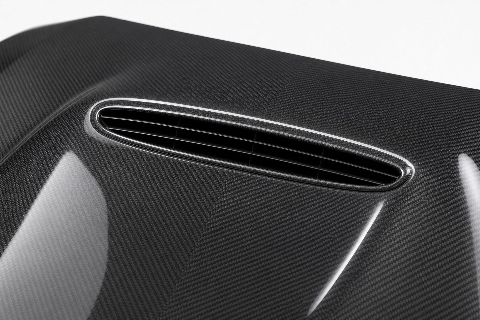 2012-2021 BMW 1/2 Series F20/F21/F22/F87 Carbon Fiber Hood - Detail closeup