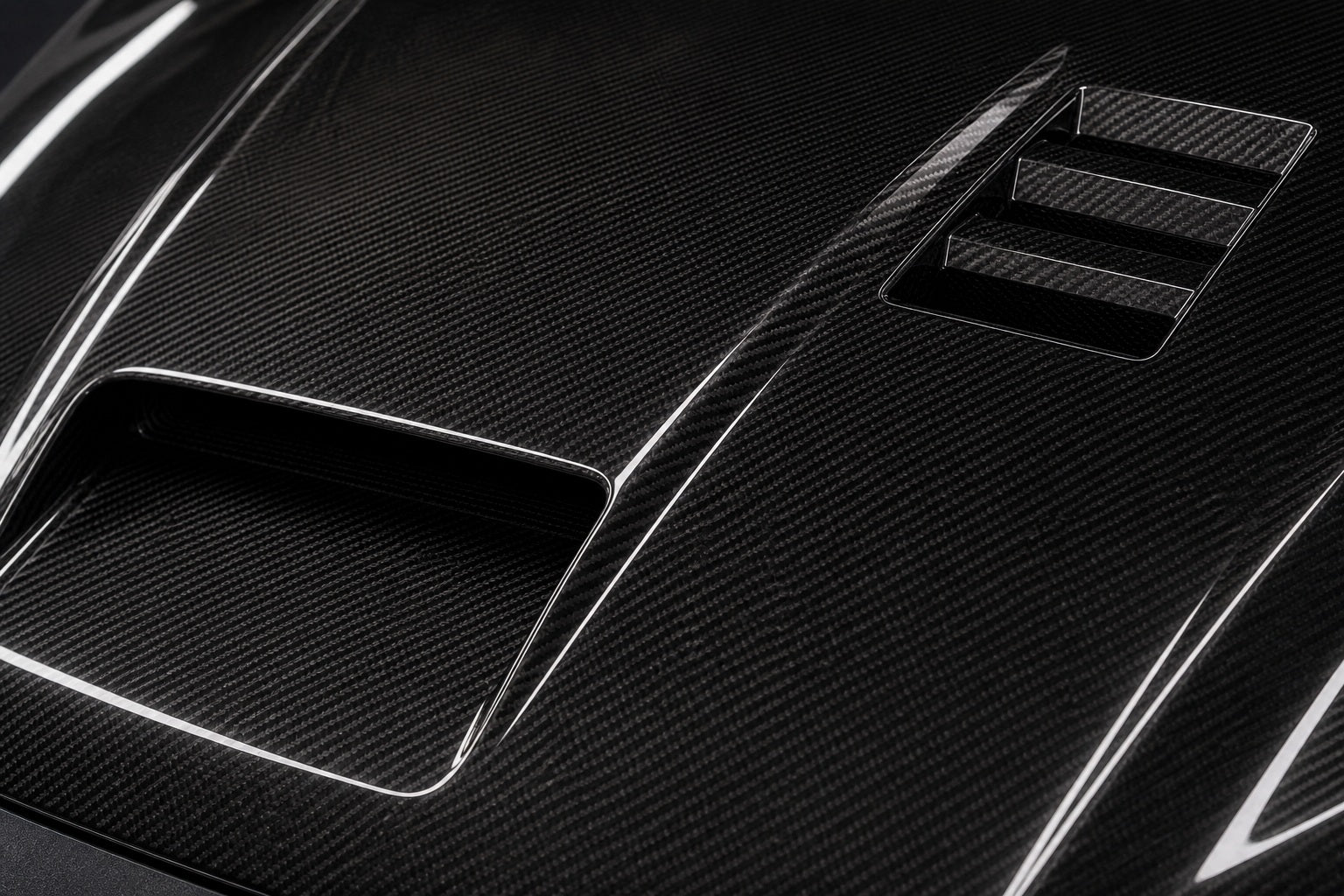 2014-2018 Mazda 3 / Axela BM/BN Carbon Fiber Hood - Detail closeup