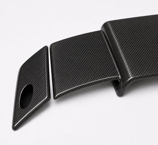 2019-2024 Mercedes-Benz G-Class W463A/W464 Dry Carbon Fiber Roof Spoiler - Detail closeup