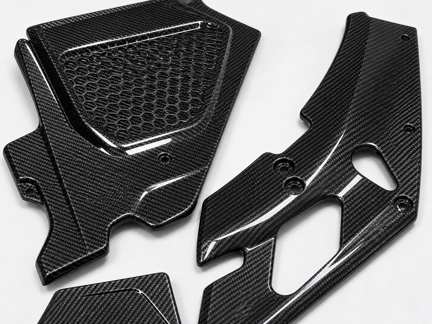 2021-2026 BMW 4 Series G22 Dry Carbon Fiber Headlight Cover Kit - Detail closeup