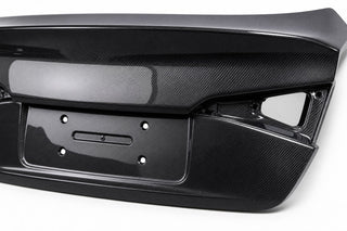 2022-2026 Honda Civic 11th Gen Carbon Fiber Decklid - Detail closeup
