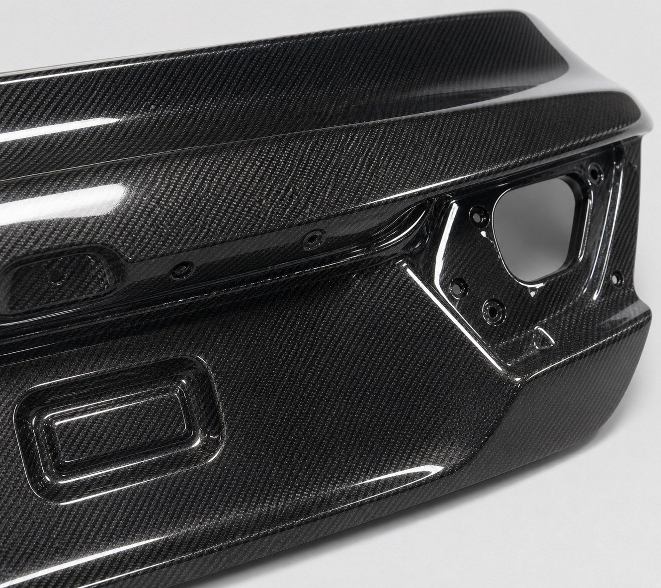 2018-2022 Honda Accord 10th Gen OEM Style Carbon Fiber Decklid - Detail closeup