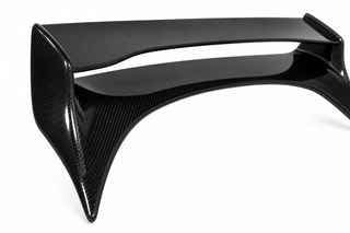 2003-2008 Nissan 350Z Z33 Carbon Fiber Decklid - Detail closeup