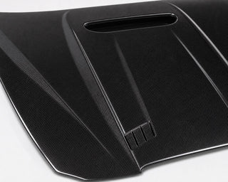 2012-2018 BMW 3 Series F30/F35 Carbon Fiber Hood - Detail closeup