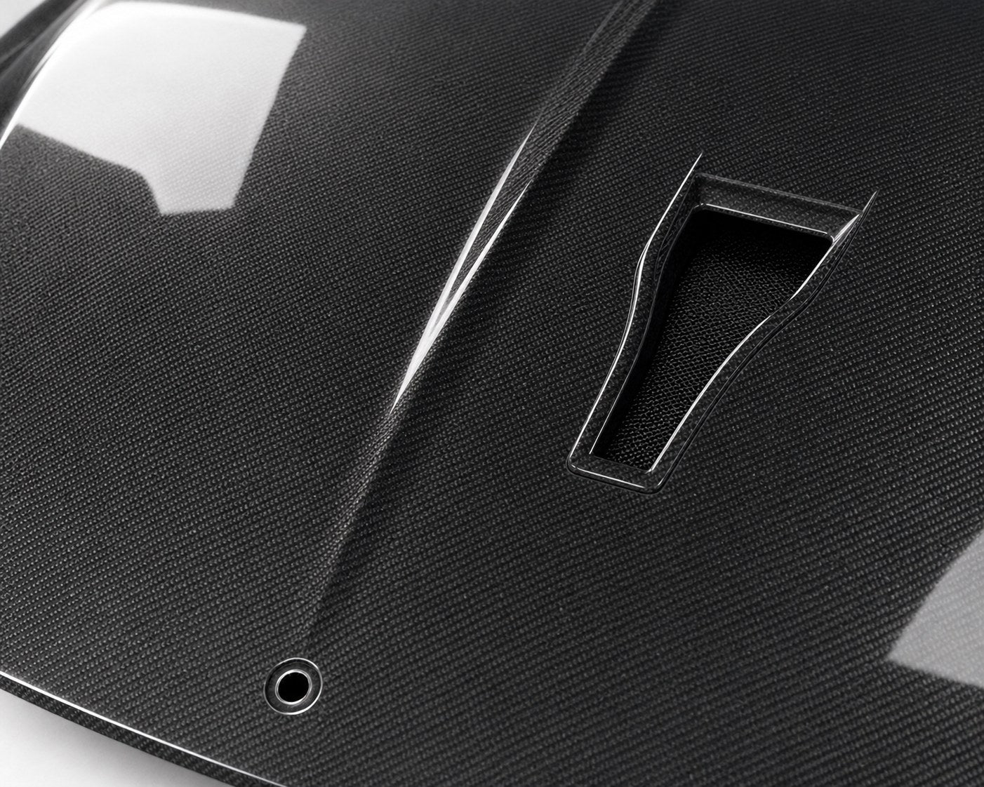 2014-2020 Mercedes-Benz S-Class W222 Double-Vent Carbon Fiber Hood - Detail closeup