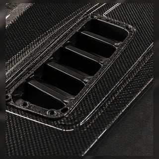 2024-2026 Ford Mustang S650 Performance Vented Carbon Fiber Hood - Detail closeup