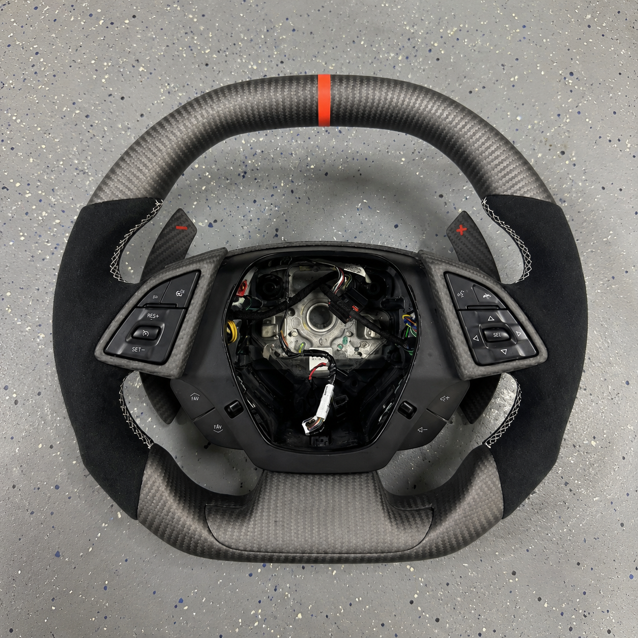 2020-2023 Chevrolet Camaro 1LT/LT1/SS/ZL1 Matte Carbon Fiber Steering Wheel