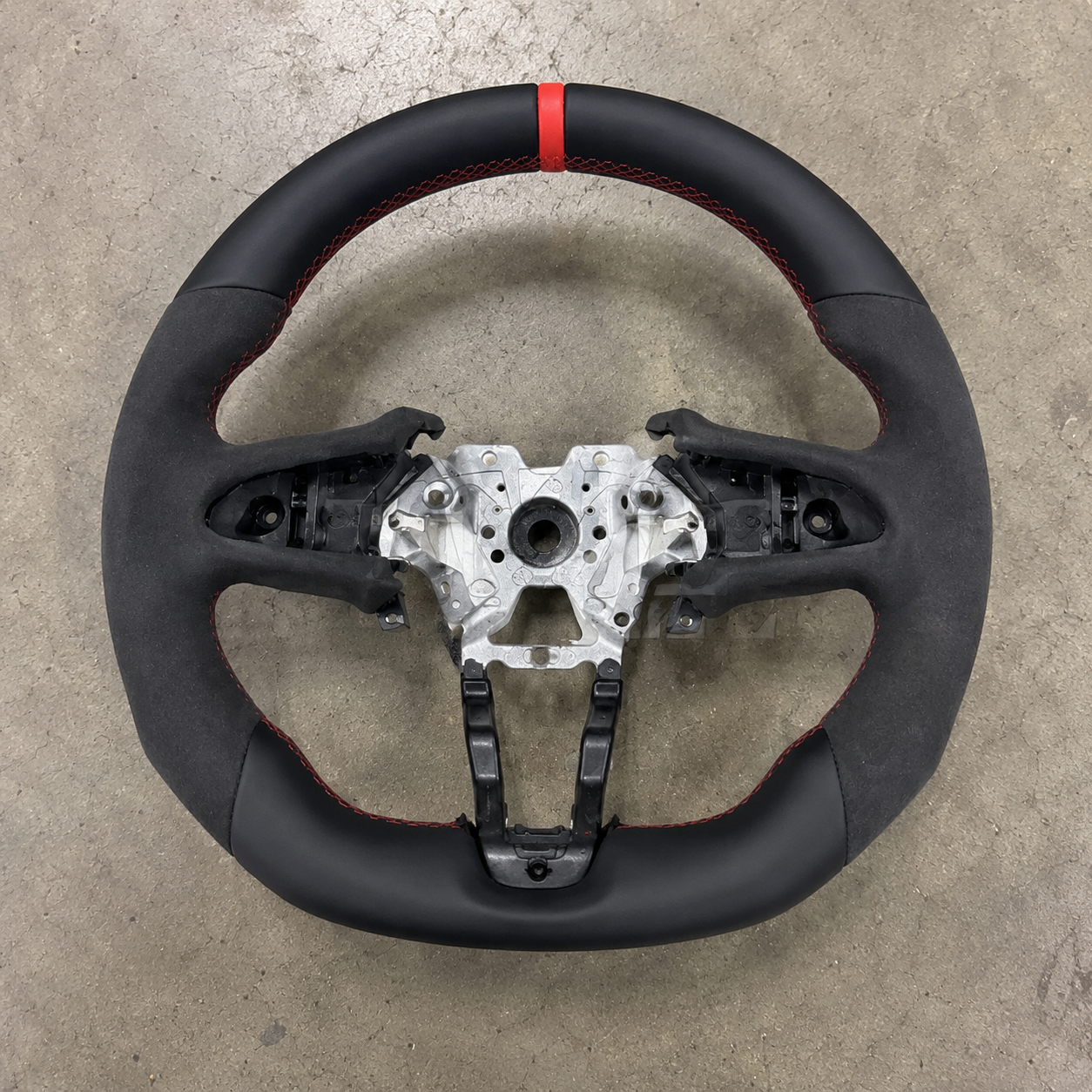 2017-2022 Infiniti Q60/Q50/QX60/QX50 Upgraded Fur Steering Wheel
