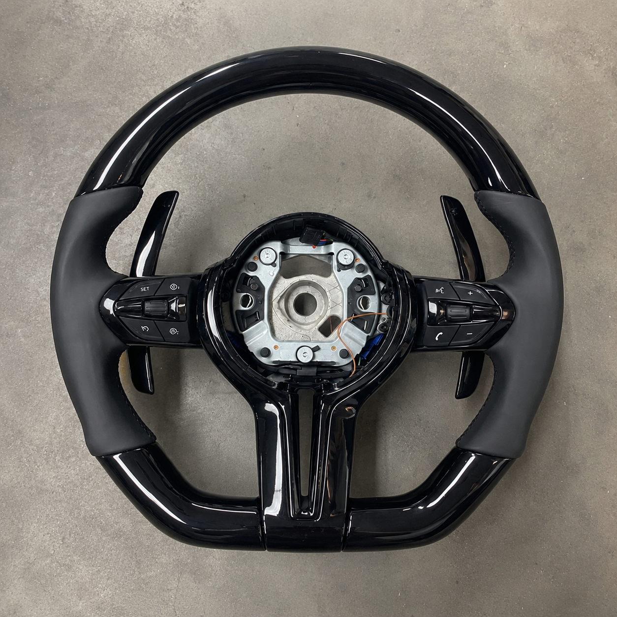 2011-2020 BMW F-Series Sport Carbon Fiber Steering Wheel