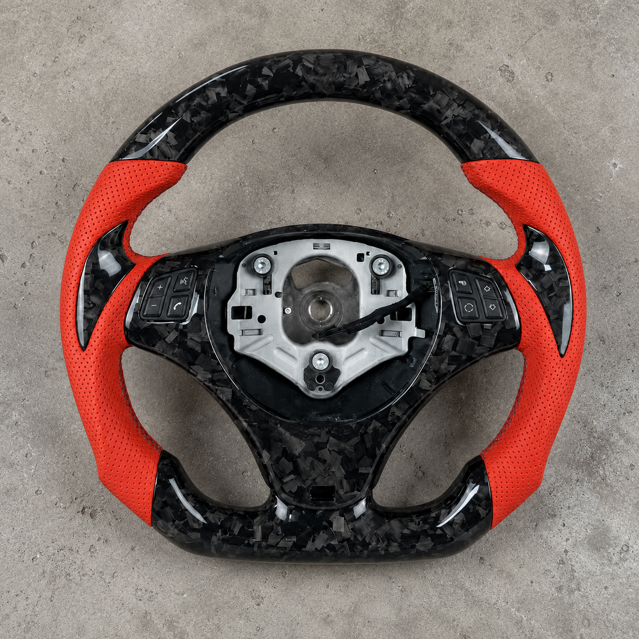 2005-2013 BMW E8X/E9X M Sport Forged Suede Carbon Fiber Steering Wheel