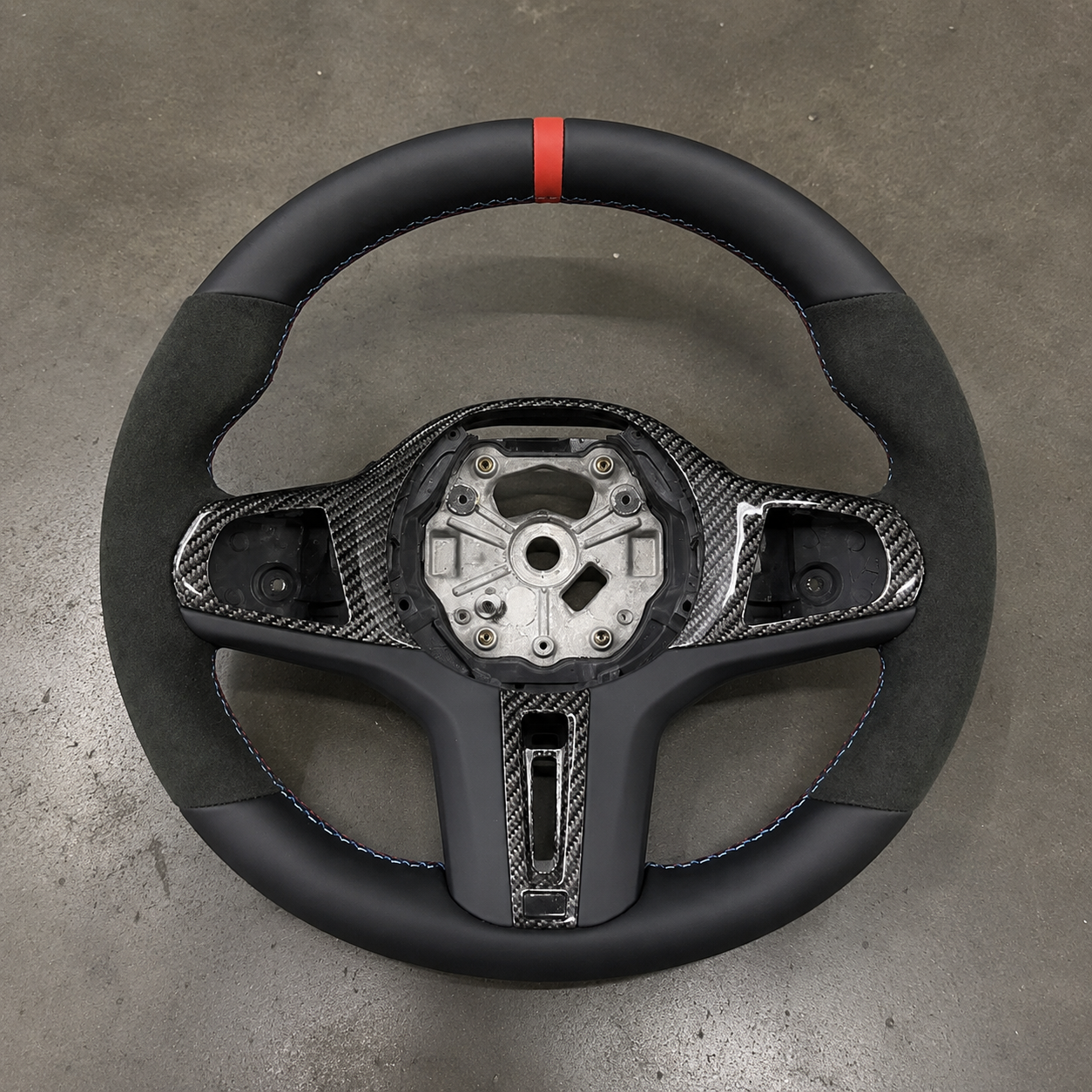 2017-2024 BMW G-Series M2/M3/M4/X3/X5 Carbon Fiber Steering Wheel