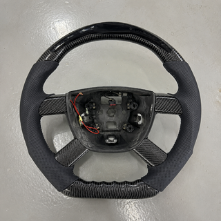 2005-2011 Ford Focus MK2 GT/RS LED Carbon Fiber Steering Wheel